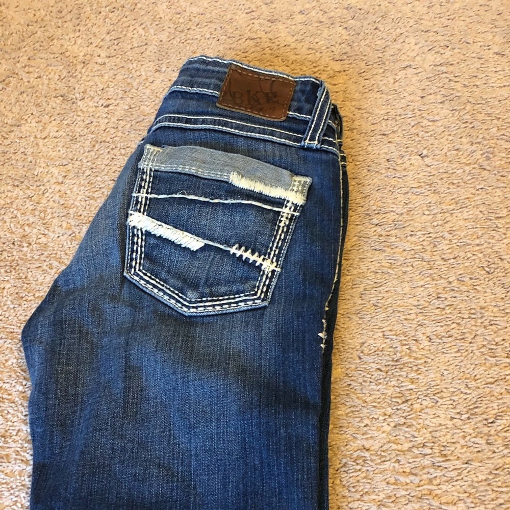 Low rise jeans